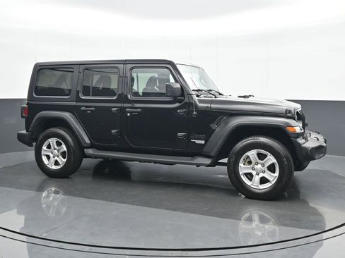 Used 2021 Jeep Wrangler Unlimited Sport image 8