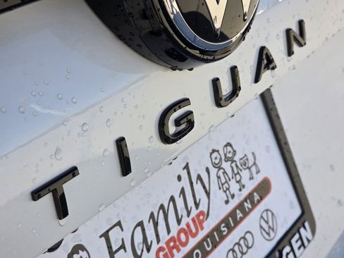 New 2026 Volkswagen Tiguan SE R-Line image 6