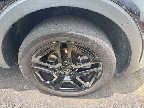 Used 2023 Kia Telluride EX X-Line AWD/4WD image 4