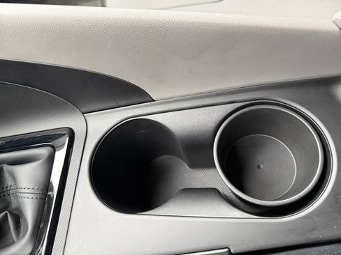 Certified 2025 Hyundai Elantra Sport image 25