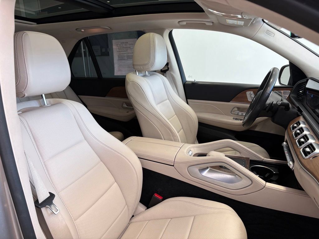 Used 2021 Mercedes-Benz GLE 350 4MATIC image 24