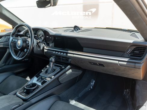 Used 2022 Porsche 911 GT3 RWD image 18