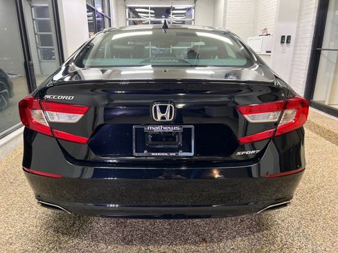 Used 2022 Honda Accord Sport image 3