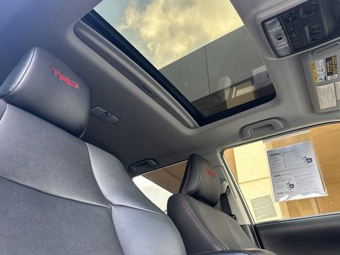 Used 2019 Toyota 4Runner TRD Off-Road Premium image 20