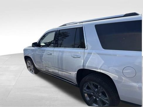 Used 2019 GMC Yukon Denali w/ Denali Ultimate Package AWD/4WD image 14