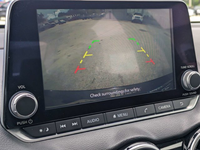 Used 2022 Nissan Sentra SV w/ Trunk Package FWD image 26