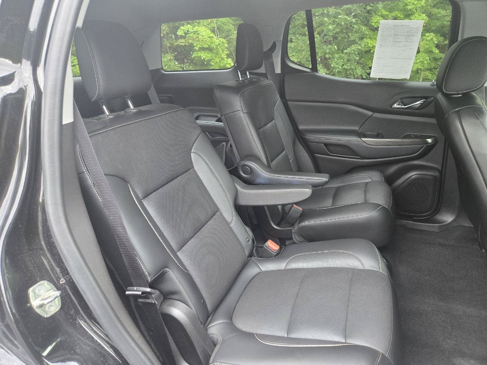 Used 2019 GMC Acadia SLT w/ Black Edition AWD/4WD image 29