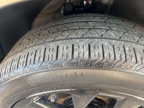 Certified 2023 Kia Sorento SX image 41