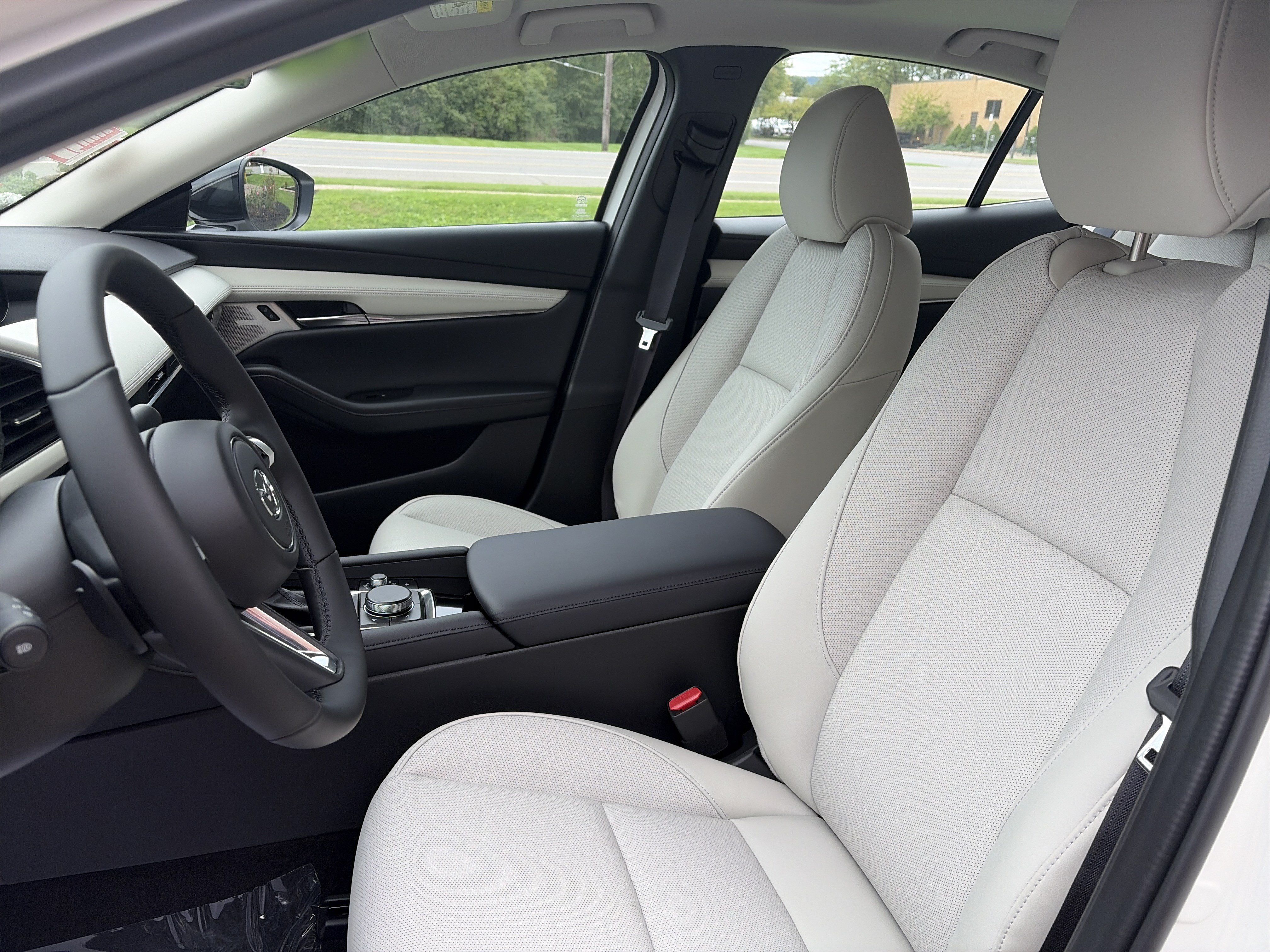 New 2026 MAZDA MAZDA3 2.5 Turbo Sedan w/Premium Plus AWD/4WD image 12