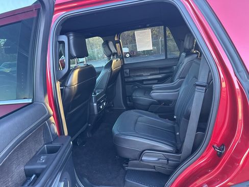 Used 2020 Ford Expedition Limited w/ Equipment Group 301A image 17