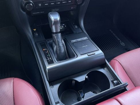 Used 2023 Lexus GX 460 Premium image 17