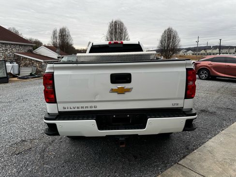 Used 2017 Chevrolet Silverado 3500 LTZ w/ Duramax Plus Package image 6
