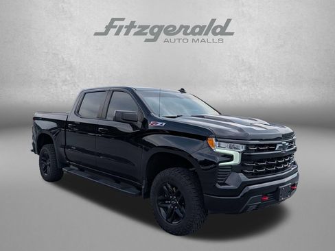 Used 2022 Chevrolet Silverado 1500 LT Trail Boss AWD/4WD image 1
