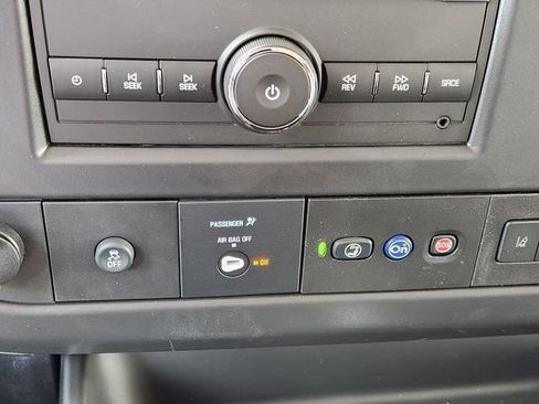 New 2025 Chevrolet Express 2500 w/ Driver Convenience Package image 19