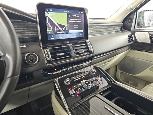 Used 2021 Lincoln Navigator L Black Label image 34