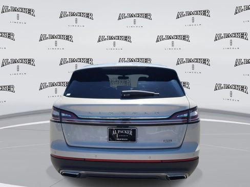 Certified 2023 Lincoln Nautilus Reserve FWD image 4