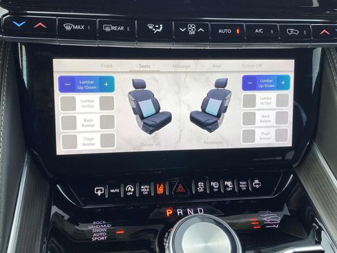 Used 2024 Jeep Grand Wagoneer L Series II w/ Quick Order Packagew 28T AWD/4WD image 30