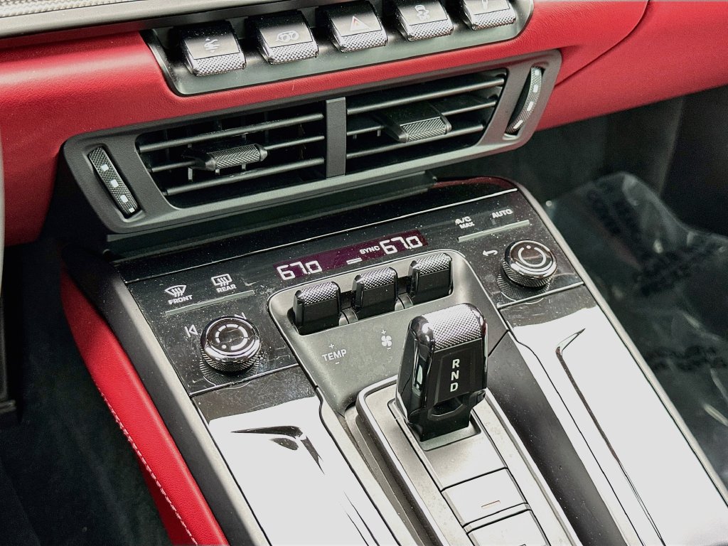 Certified 2026 Porsche 911 Carrera 4S AWD/4WD image 18