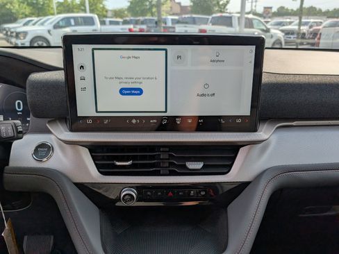 New 2025 Ford Explorer Active w/ Active Comfort Package image 16