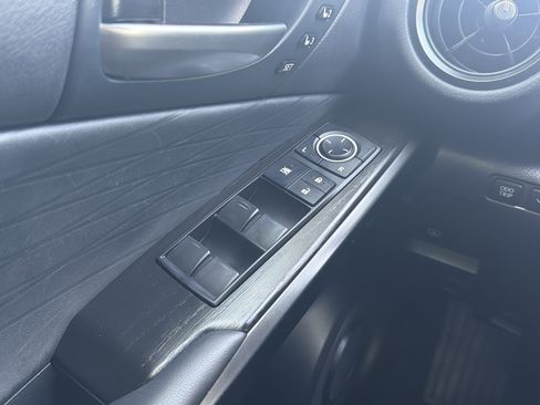 Used 2024 Lexus IS 300 w/ Premium Package RWD image 28