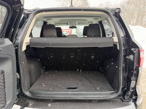 Used 2021 Ford EcoSport SE image 15