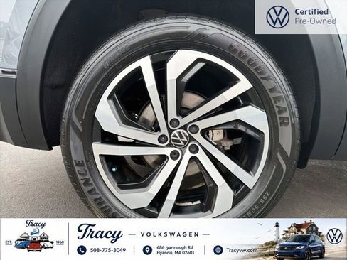 Certified 2022 Volkswagen Atlas SEL AWD/4WD image 10