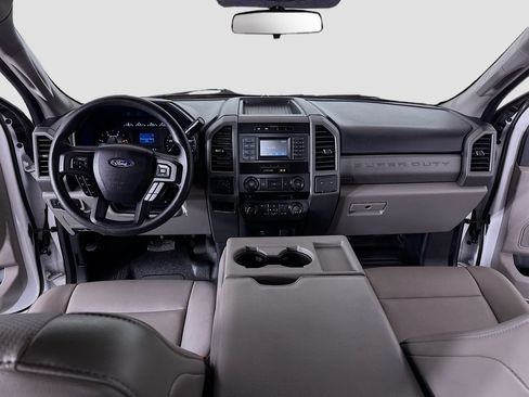 Used 2018 Ford F550 4x4 Crew Cab Super Duty image 20
