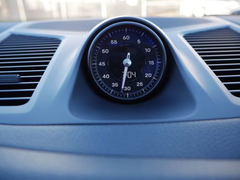 Used 2024 Porsche Cayenne image 49