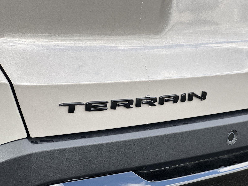 New 2027 GMC Terrain Elevation w/ Black Edition FWD image 3