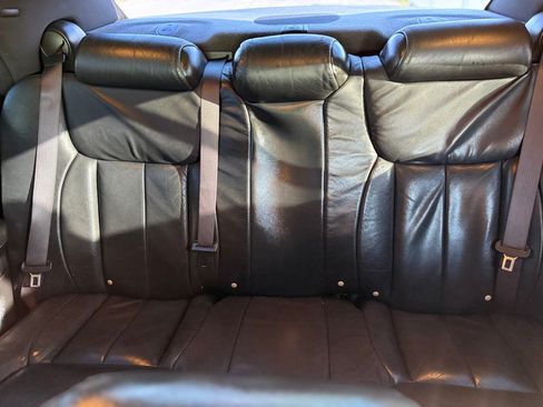 Used 2008 Cadillac DTS w/ Sun And Sound Package FWD image 19