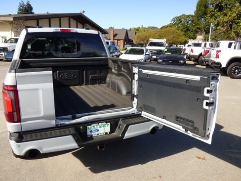 New 2025 Ford F150 Lariat w/ Equipment Group 502A High image 22