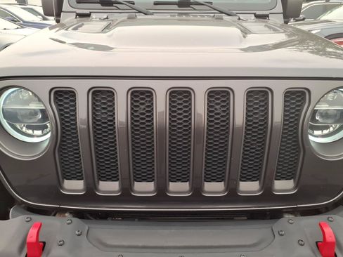 Used 2018 Jeep Wrangler Unlimited Rubicon AWD/4WD image 11