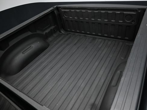 Used 2024 RAM 1500 Laramie AWD/4WD image 41