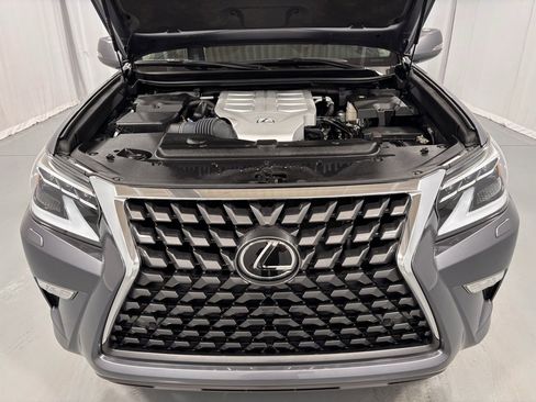 Used 2023 Lexus GX 460 Premium image 28