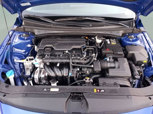 New 2026 Hyundai Elantra SE image 25