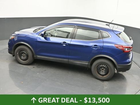 Used 2020 Nissan Rogue Sport S image 38