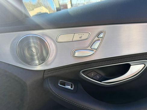 Used 2015 Mercedes-Benz C 300 4MATIC Sedan image 28