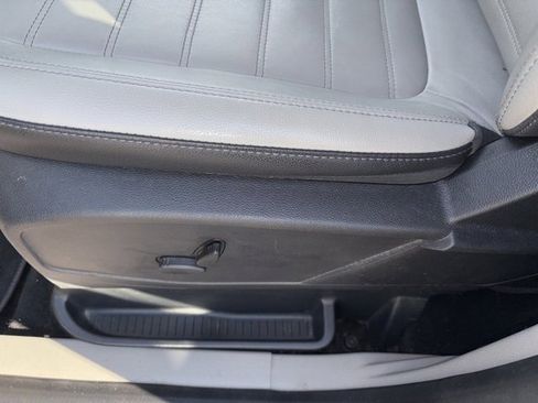 Used 2020 Ford Transit Connect Titanium w/ Trailer Tow Package image 22