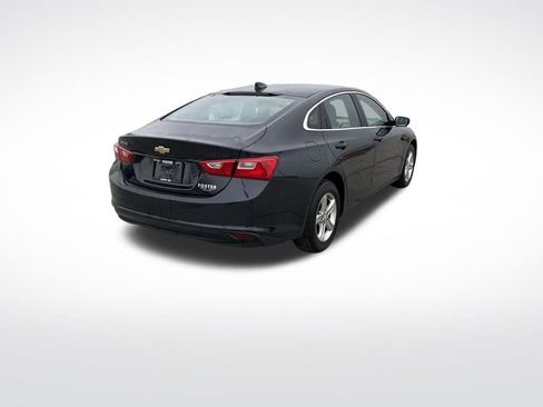 Used 2022 Chevrolet Malibu LS image 5