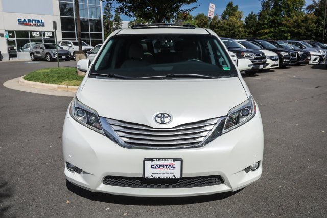 Used 2016 Toyota Sienna Limited Premium FWD image 8