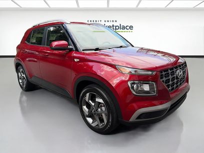 Used 2024 Hyundai Venue SEL