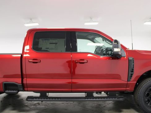 New 2026 Ford F250 Lariat w/ Black Appearance Package image 10