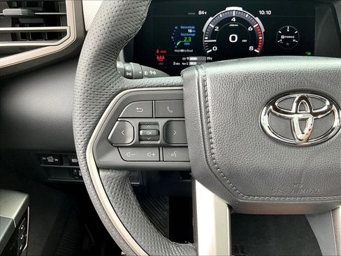 New 2026 Toyota Tundra Limited AWD/4WD image 24