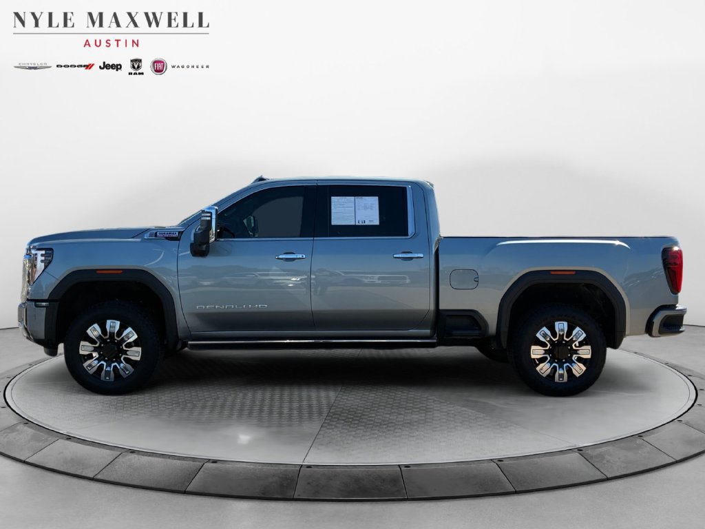 Used 2024 GMC Sierra 2500 Denali w/ Denali Reserve Package AWD/4WD image 13