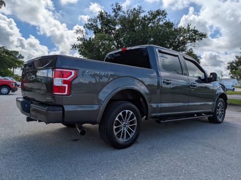 Used 2020 Ford F150 XLT w/ Equipment Group 302A Luxury RWD image 4