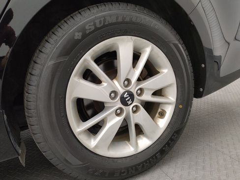 Used 2017 Kia Optima LX FWD image 31