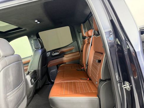 Used 2022 GMC Sierra 1500 Denali Ultimate AWD/4WD image 29