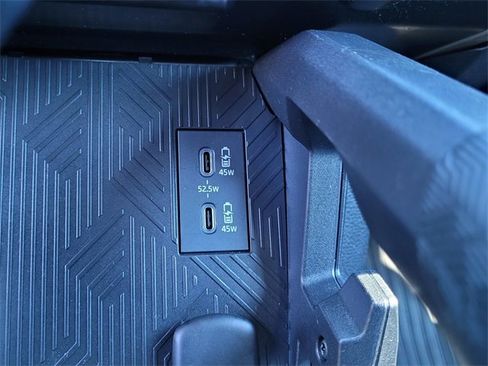 Used 2024 Toyota Tacoma TRD Sport image 25