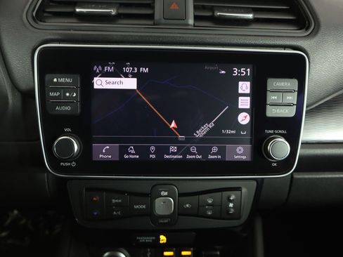 Used 2022 Nissan Leaf SV w/ Protection Package image 20