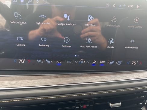 New 2026 Chevrolet Suburban Premier w/ Sun And Tow Package AWD/4WD image 40